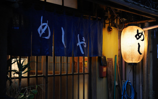 1323307208-1400041101