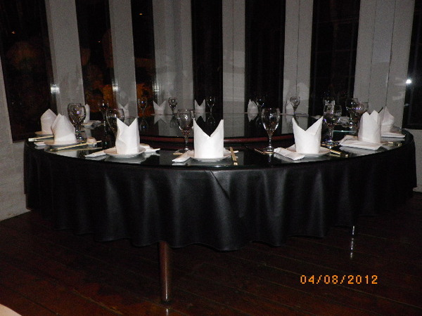 山頂小館餐廳：團購卷3-下午茶也有消夜場的山頂小館-當天意外看到林書豪