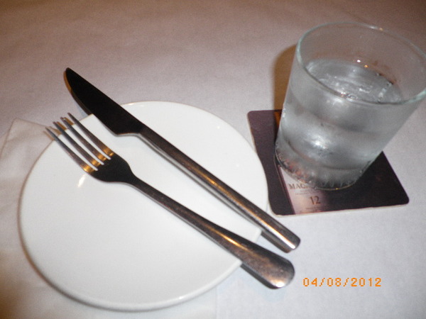 山頂小館餐廳：團購卷3-下午茶也有消夜場的山頂小館-當天意外看到林書豪