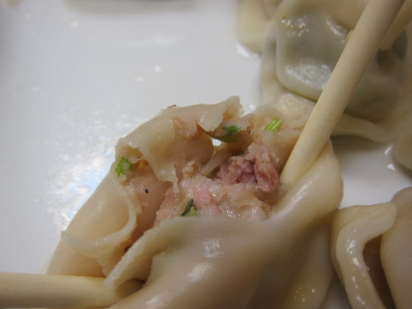 及品鍋貼水餃專賣店:(台北)士林及品鍋貼水餃