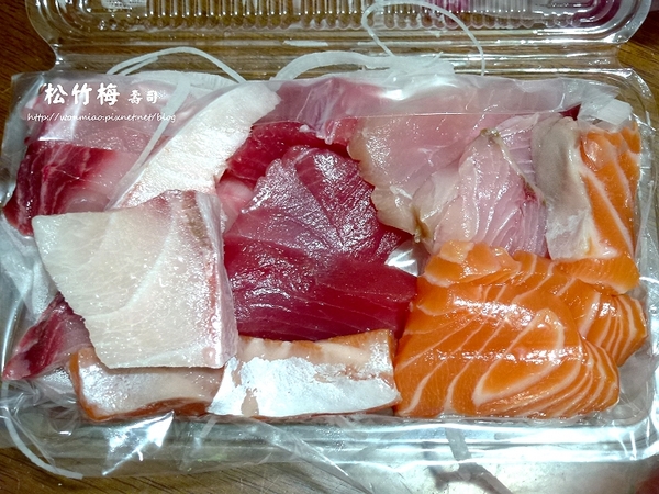 松竹梅壽司：【台北市士林區】 劍潭人氣平價壽司老店, 花壽司是招牌, 也有生魚片, 花壽司, 握壽司... ✿✿ 松竹梅壽司店 ✿✿