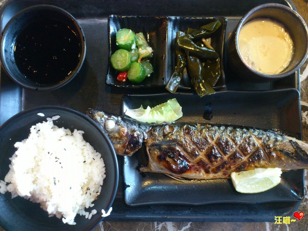 百八魚場(士林店)：【平價日本料理】俗又大碗的生魚片丼飯、定食  ★★百八魚場★★