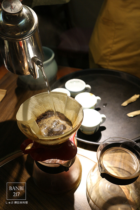 Banbi217 美食旅遊: しゃぶ禪日本料理 澳洲和牛肉壽喜燒,日本酵母豬肉日式涮涮鍋,生魚片(天母大葉高島屋美食,捷運芝山站轉免費接駁車)