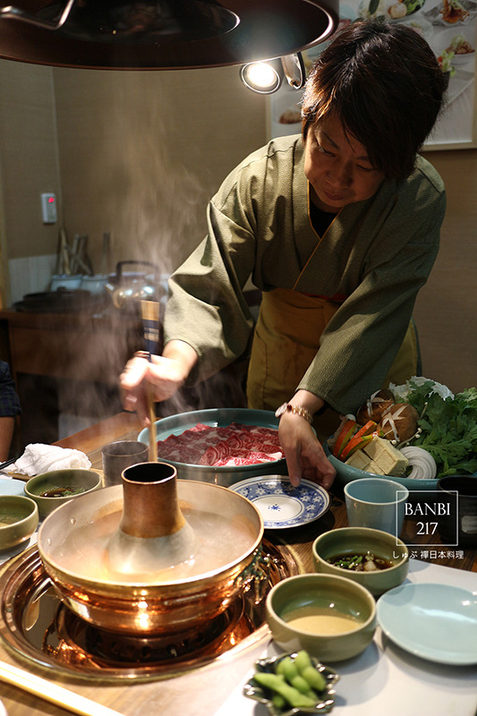 Banbi217 美食旅遊: しゃぶ禪日本料理 澳洲和牛肉壽喜燒,日本酵母豬肉日式涮涮鍋,生魚片(天母大葉高島屋美食,捷運芝山站轉免費接駁車)