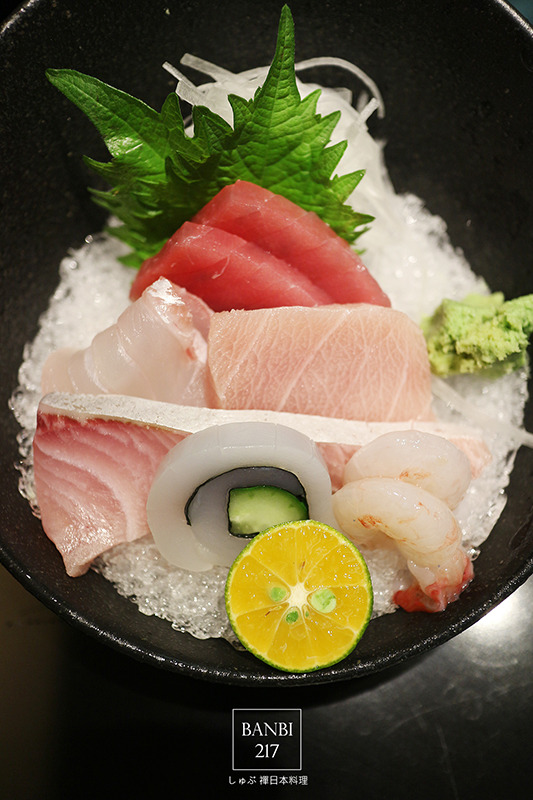 Banbi217 美食旅遊: しゃぶ禪日本料理 澳洲和牛肉壽喜燒,日本酵母豬肉日式涮涮鍋,生魚片(天母大葉高島屋美食,捷運芝山站轉免費接駁車)