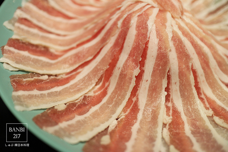 Banbi217 美食旅遊: しゃぶ禪日本料理 澳洲和牛肉壽喜燒,日本酵母豬肉日式涮涮鍋,生魚片(天母大葉高島屋美食,捷運芝山站轉免費接駁車)