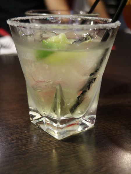 Alleycat's Stone-Oven-Baked Pizza 手工窯烤披薩(天母店Tien Mu)：【台北美食】聚餐看運動比賽好地方，Alleycat's Stone-Oven-Baked Pizza 手工窯烤披薩 / 天母店Tien Mu@芝山捷運站