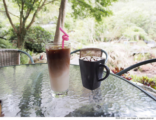 19號咖啡館:【台北 Taipei】隱身在森林綠意 陽明山菁山街19號咖啡館Yangmingshan