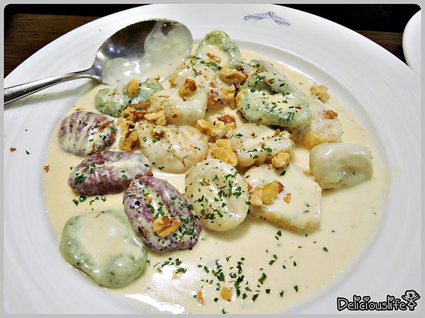 綜合起司麵疙瘩340