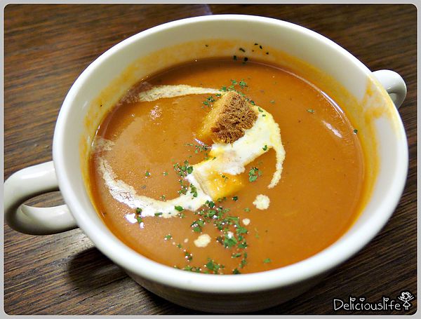 升級套餐蕃茄濃湯1