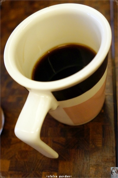 拓樸本然Topo Cafe:台北 天母 Topo~ 設計.天然.水燈泡