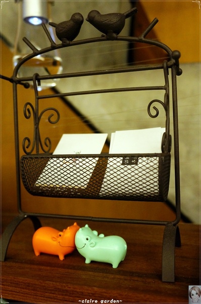 拓樸本然Topo Cafe:台北 天母 Topo~ 設計.天然.水燈泡