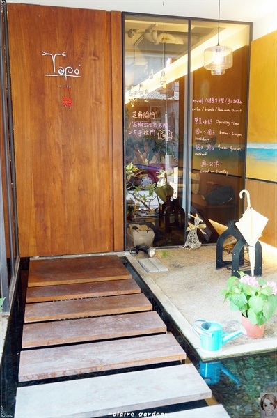 拓樸本然Topo Cafe:台北 天母 Topo~ 設計.天然.水燈泡