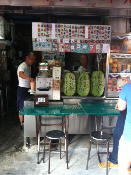 混蛋老闆果汁店:很特別~好喝~現打新鮮~