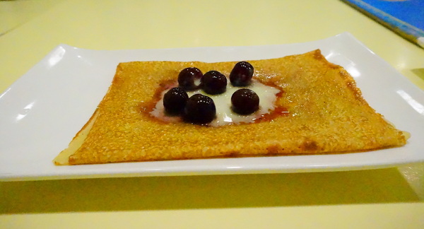 法蕾薄餅屋(天母店):【台北.天母】法蕾薄餅屋-「法式庭園配上美味道地薄餅!」