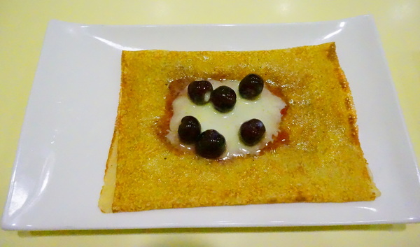 法蕾薄餅屋(天母店):【台北.天母】法蕾薄餅屋-「法式庭園配上美味道地薄餅!」