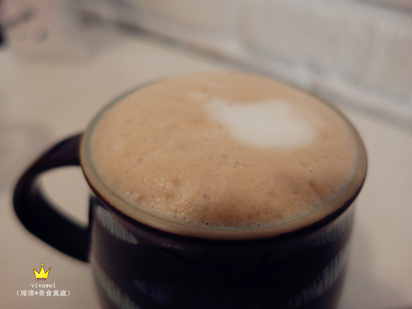 小確幸caf'e：近天母圓環－超牽絲義式熱烤三明治「小確幸cafe」