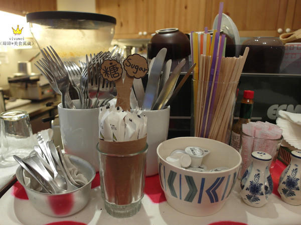 小確幸caf'e：近天母圓環－超牽絲義式熱烤三明治「小確幸cafe」