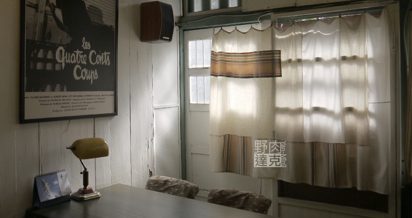 時光 二手書 舊書 二手CD 老屋 流浪動物 文青 花蓮