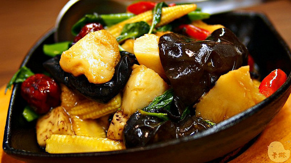 毫光  回田蔬苑：【試吃】《毫光-回田蔬苑》天然養生蔬食也能有好味道