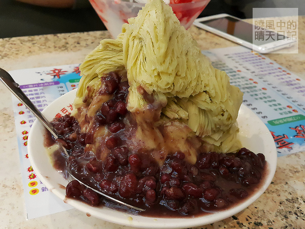 辛發亭冰品名店:【士林|辛發亭】50年台北人必吃雪花冰老店