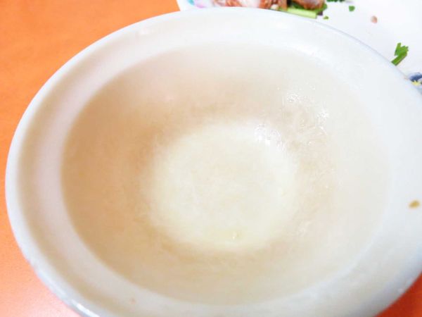 【台北美食】賣麵炎仔金泉小吃店-排隊人潮嚇死人的小吃店