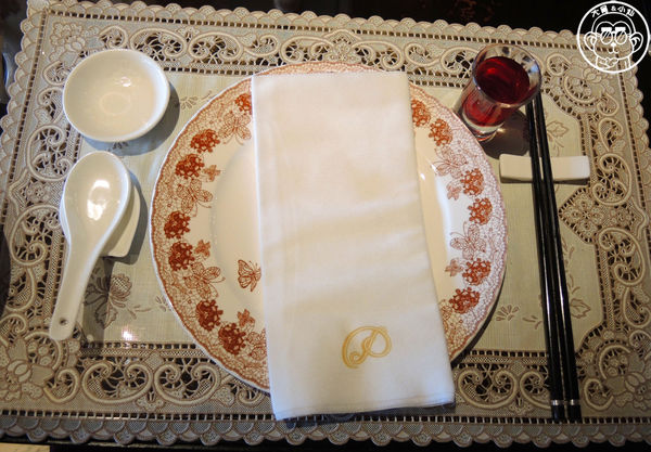 君品酒店-頤宮:呷飽祙【台北大同・君品頤宮中餐廳】表現佳的片皮鴨與港點