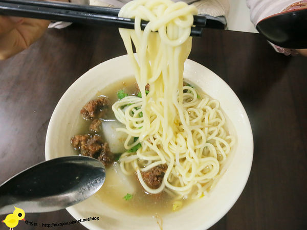 【台北】福珍-台北轉運站的巷子美食-排骨酥麵