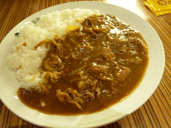 CoCo壹番屋咖哩(台北京站店)：【台北】日式咖哩連鎖，第一次的CoCo壹番屋咖哩