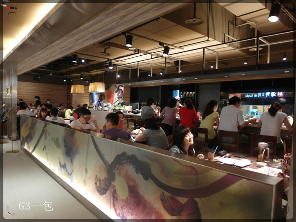 和田精緻涮涮鍋(京站購物廣場)：台北京站｜看威秀電影前先去Ｂ３吃火鍋「和田精緻涮涮鍋」