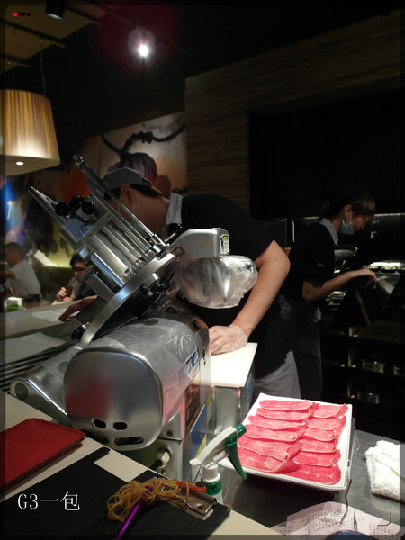 和田精緻涮涮鍋(京站購物廣場)：台北京站｜看威秀電影前先去Ｂ３吃火鍋「和田精緻涮涮鍋」