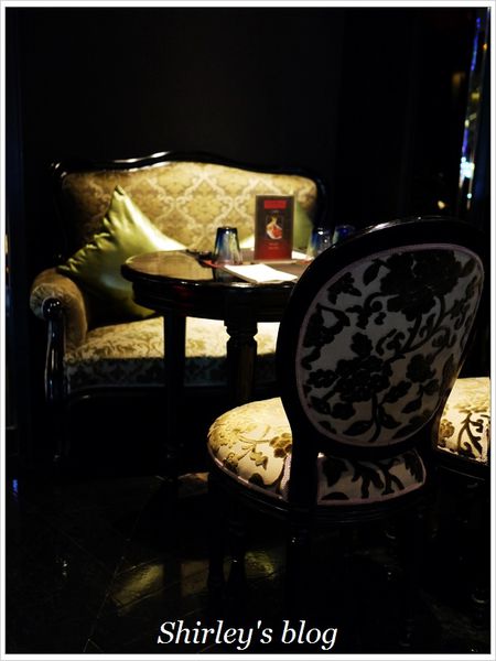 L'air Rouge 紅色檳氛(京站)：台北‧L'Air Rouge 紅色檳氛