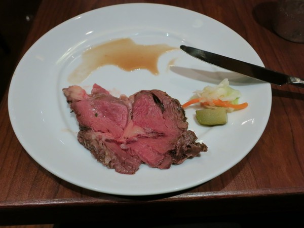 誠品-泰市場-泰式料理吃到飽-牛排