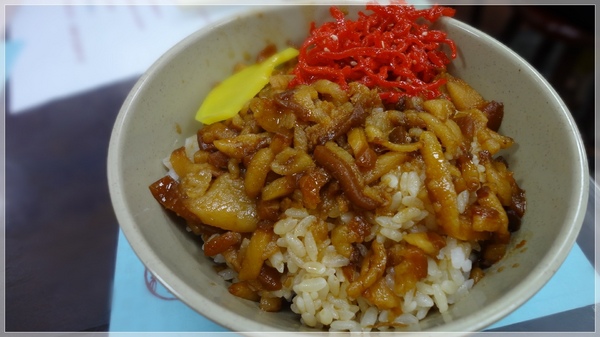 天然紅豆腐豬血湯(原豬屠口昌吉街豬血湯):紅豆腐豬血湯