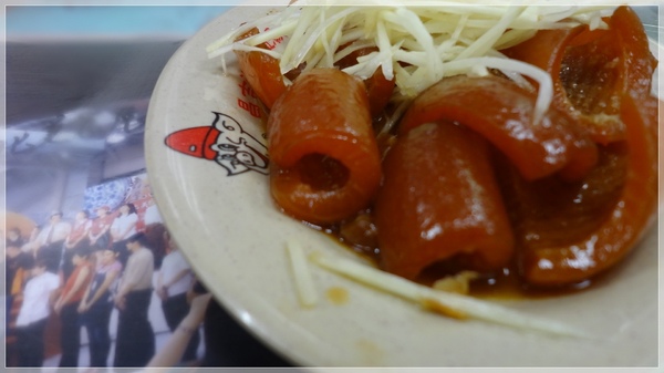 天然紅豆腐豬血湯(原豬屠口昌吉街豬血湯):紅豆腐豬血湯