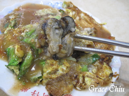 圓環邊蚵仔煎(寧夏夜市):圓環邊蚵仔煎.米糕(寧夏夜市)