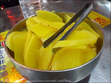 方家雞肉飯：［台北大同］方家雞肉飯．小南鄭記-台南碗粿 虱目魚羹．寧夏夜市美食