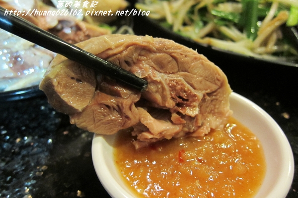 後驛鵝肉店(原阿霞鵝肉)：【台北大同區】30年老店『後驛鵝肉店』長安西路巷弄美食/台北後車站