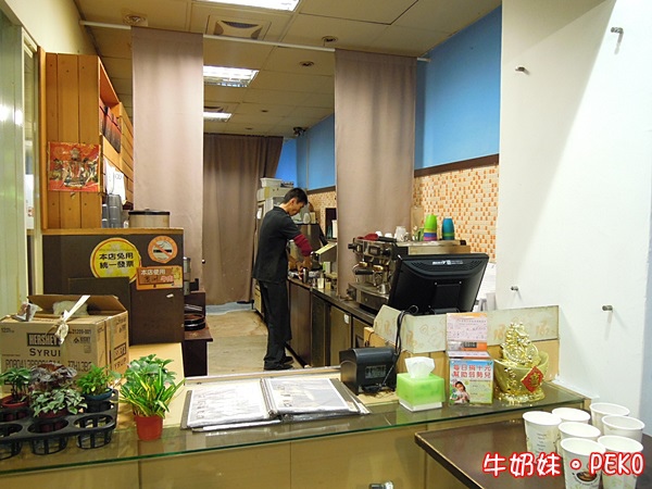 板橋182巷鬆餅廚房02