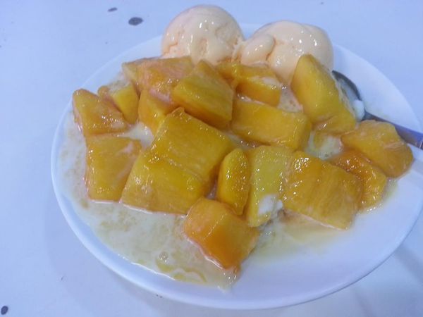 10432401_881540511859793_1961339077_n