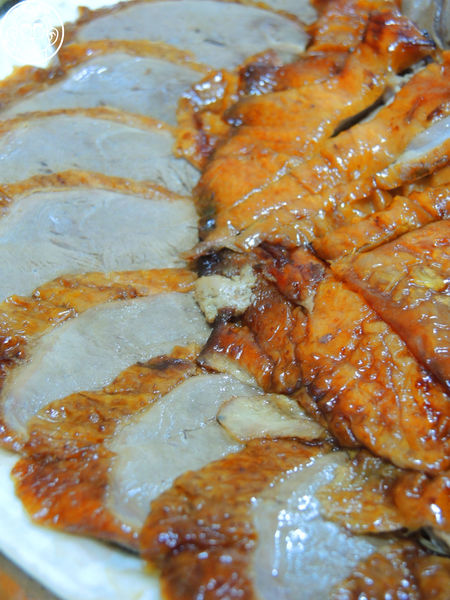 萬香烤鴨莊:呷飽祙【新北板橋・萬香烤鴨莊】烤鴨冠軍的美味