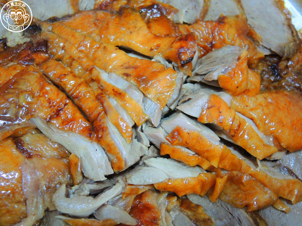 萬香烤鴨莊:呷飽祙【新北板橋・萬香烤鴨莊】烤鴨冠軍的美味