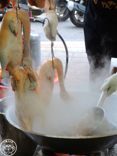 萬香烤鴨莊:呷飽祙【新北板橋・萬香烤鴨莊】烤鴨冠軍的美味