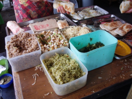 海青王家燒餅：海清王家燒餅[燒餅夾蛋菜]