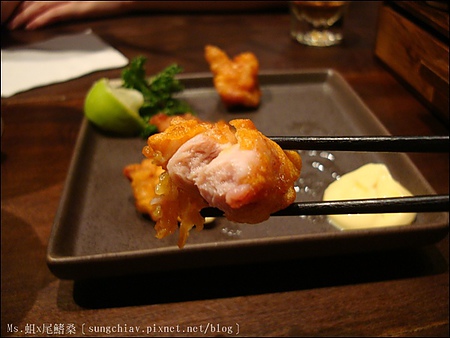 樂麵屋(永康公園)：［永康商圈］樂麵屋．永康公園店｜炸雞比拉麵更吸引我