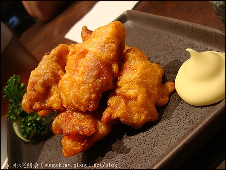 樂麵屋(永康公園)：［永康商圈］樂麵屋．永康公園店｜炸雞比拉麵更吸引我