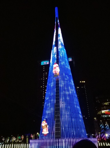 上癮異國小廚:你儂我儂的瑞士起司鍋&新北市政府marry christmas~上癮異國小廚