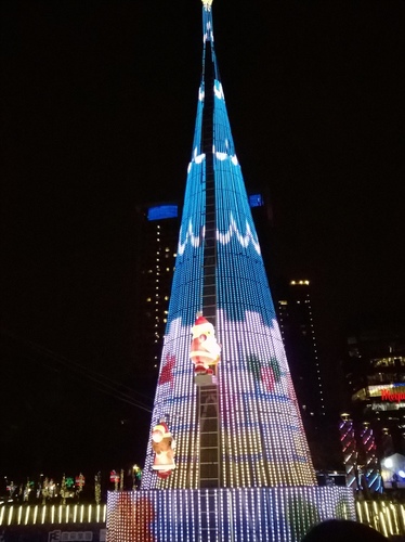 上癮異國小廚:你儂我儂的瑞士起司鍋&新北市政府marry christmas~上癮異國小廚