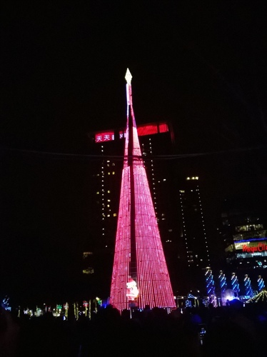 上癮異國小廚:你儂我儂的瑞士起司鍋&新北市政府marry christmas~上癮異國小廚