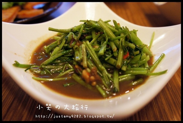 泰味廚房(新埔店)：[新北市。新埔捷運站] 88節該吃哪一味？ ★泰味★似乎還不錯!!!